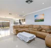 Rainbow Dream House - Accommodation 4U