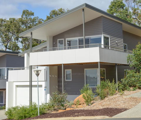 The Villa Dunsborough - Accommodation 4U 2