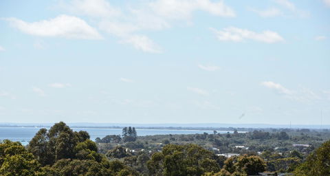The Villa Dunsborough - Accommodation 4U 1