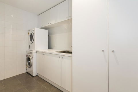 Gallery Serviced Apartments - Accommodation 4U 21