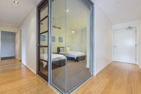 Gallery Serviced Apartments - Accommodation 4U 17