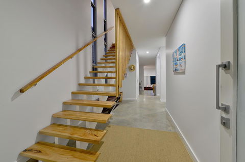 Sandpiper Retreat - Accommodation 4U 8