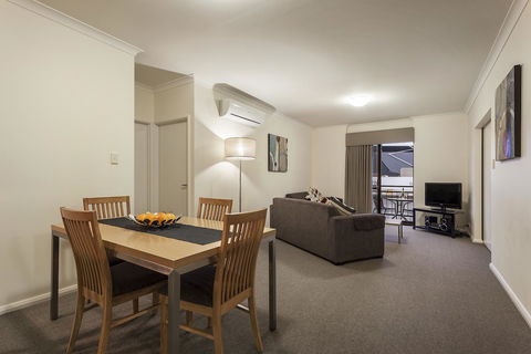Best Western Northbridge Apartments - Accommodation 4U 18