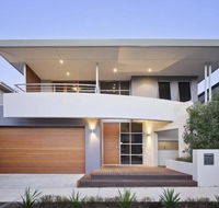 Adele's luxury South Beach apartment with King bed - Accommodation 4U