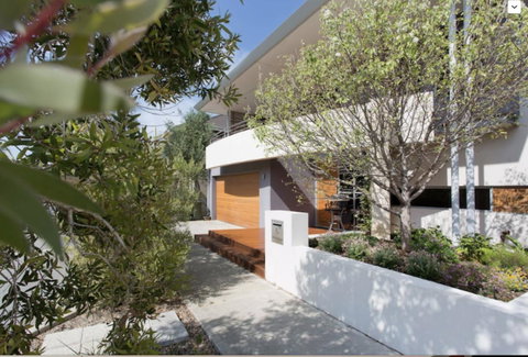 Adele's Luxury South Beach Apartment With King Bed - Accommodation 4U 20