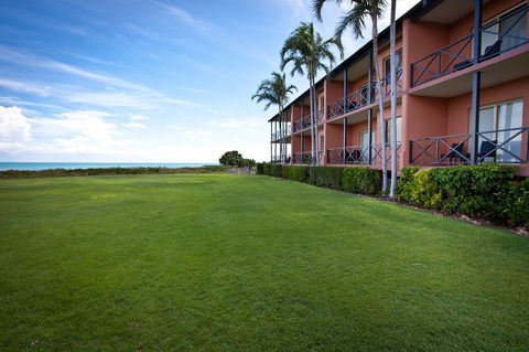 Moonlight Bay Suites - Accommodation 4U 12