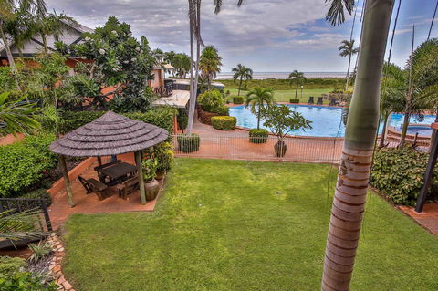 Moonlight Bay Suites - Accommodation 4U 13