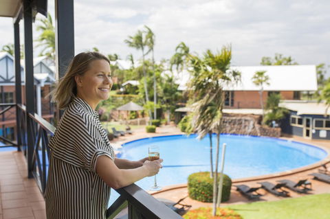 Moonlight Bay Suites - Accommodation 4U 2