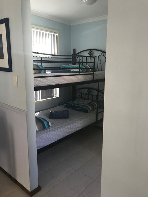 Peoples Park - Accommodation 4U 24