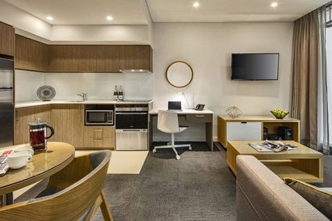 Quest Mounts Bay Road - Accommodation 4U 7