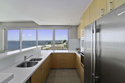 Luxury Suite Bunbury - Accommodation 4U 8