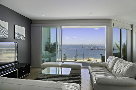 Luxury Suite Bunbury - Accommodation 4U 4