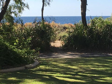 Geographe Bay Apartment - Accommodation 4U 14