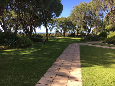 Geographe Bay Apartment - Accommodation 4U 10