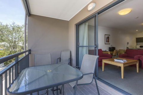 Leeuwin Apartments - Accommodation 4U 1