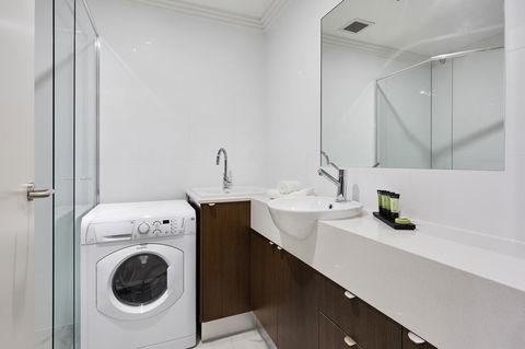 Attika Hotel - Accommodation 4U 20