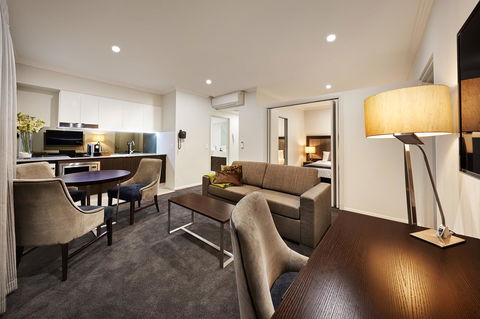 Attika Hotel - Accommodation 4U 7