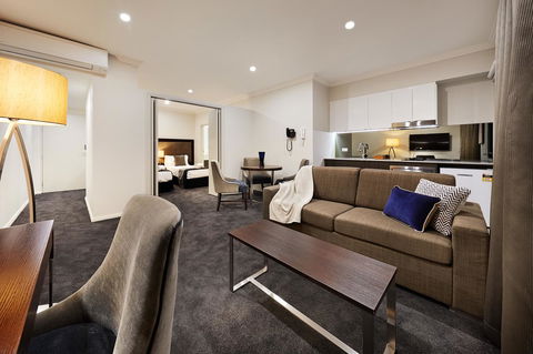Attika Hotel - Accommodation 4U 6