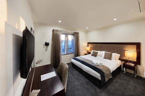 Attika Hotel - Accommodation 4U 17