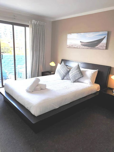 West Beach Lagoon 107 - Great Value - Accommodation 4U 4