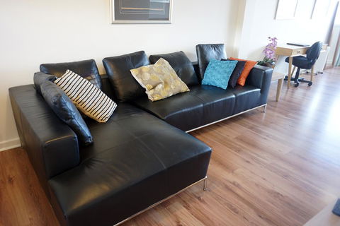 Studio 208 With Ocean Views - Accommodation 4U 10