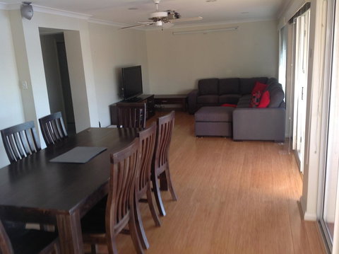 Waterside Canal Dreams - Accommodation 4U 27