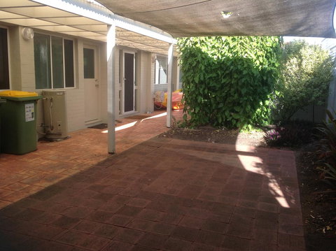 Waterside Canal Dreams - Accommodation 4U 14