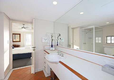 Salty Kiss - Accommodation 4U 12