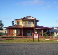 Ocean View Retreat - Accommodation 4U