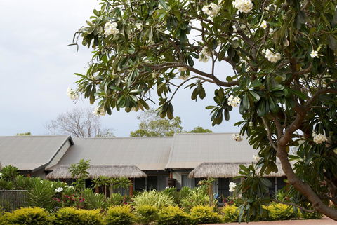 Mantra Frangipani Broome - Accommodation 4U 11