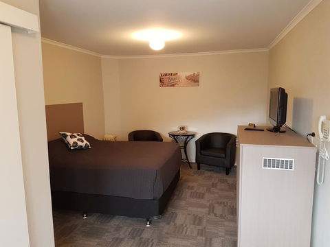 Mandurah Foreshore Motel - Accommodation 4U 8