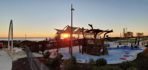 West Beach Lagoon 211 â€“ Great Views - Accommodation 4U 27