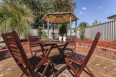 Attadale Excutive Villa - Accommodation 4U 6