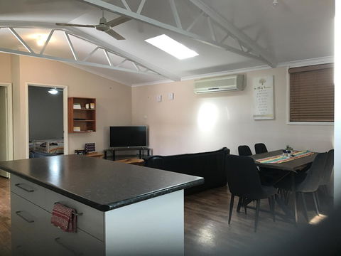Sabai Accommodation - Accommodation 4U 21