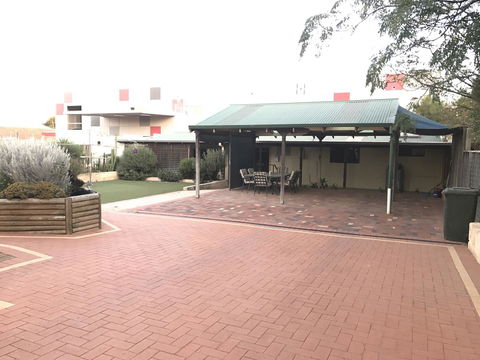 Sabai Accommodation - Accommodation 4U 15