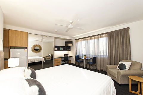 St Catherine\'s On Park - Accommodation 4U 4