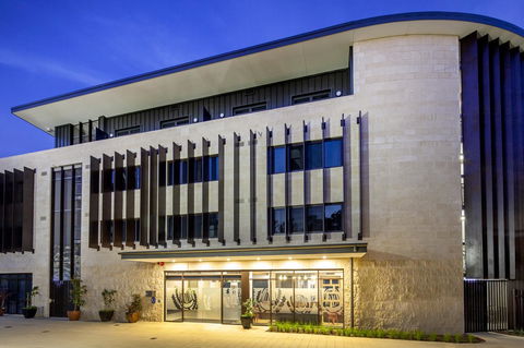 St Catherine\'s On Park - Accommodation 4U 20