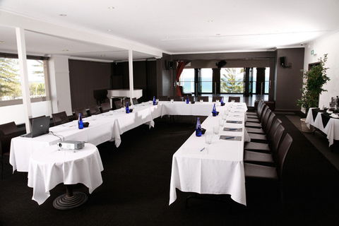 Cottesloe Beach Hotel - Accommodation 4U 19