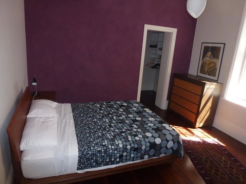 The Russell House - Accommodation 4U 8