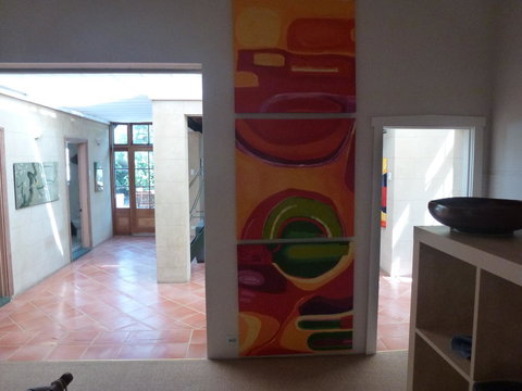 The Russell House - Accommodation 4U 5