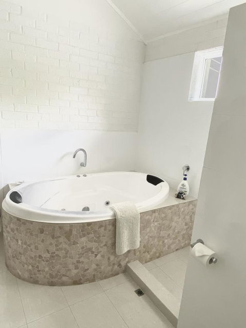 Whitesands Holiday Villas - Accommodation 4U 5