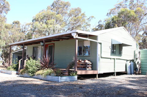 Kendenup Cottages And Lodge - Accommodation 4U 30