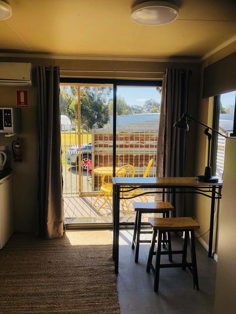 Kendenup Cottages And Lodge - Accommodation 4U 4