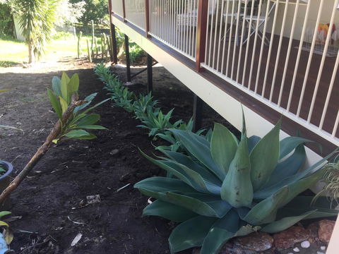 Bright & Beautiful Home On The Hills! - Accommodation 4U 4