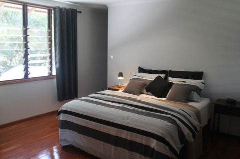 Beach House On Fox - Accommodation 4U 3