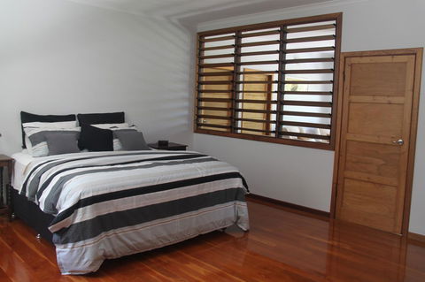Beach House On Fox - Accommodation 4U 4