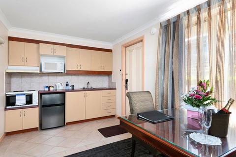 Quest Yelverton Kalgoorlie - Accommodation 4U 15