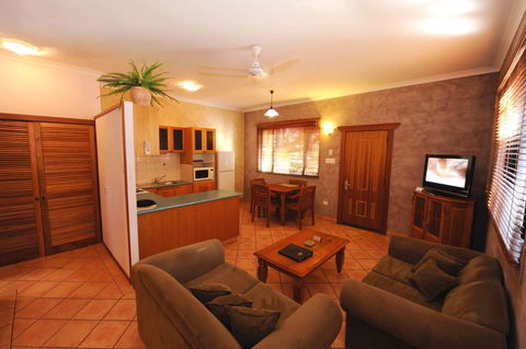 Blue Seas Resort - Accommodation 4U 16