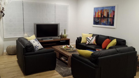 Carpe Diem South - Accommodation 4U 13