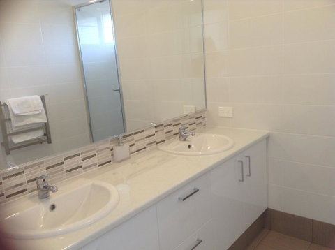 Carpe Diem South - Accommodation 4U 15